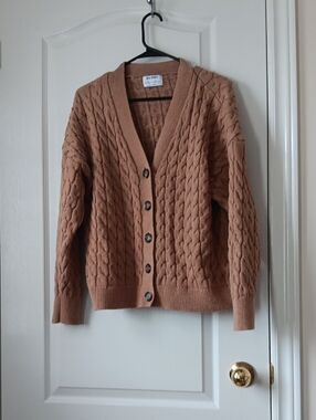 Old Navy  Women's Cable Knit Cardigan Sweater - Camel 100% Cotton